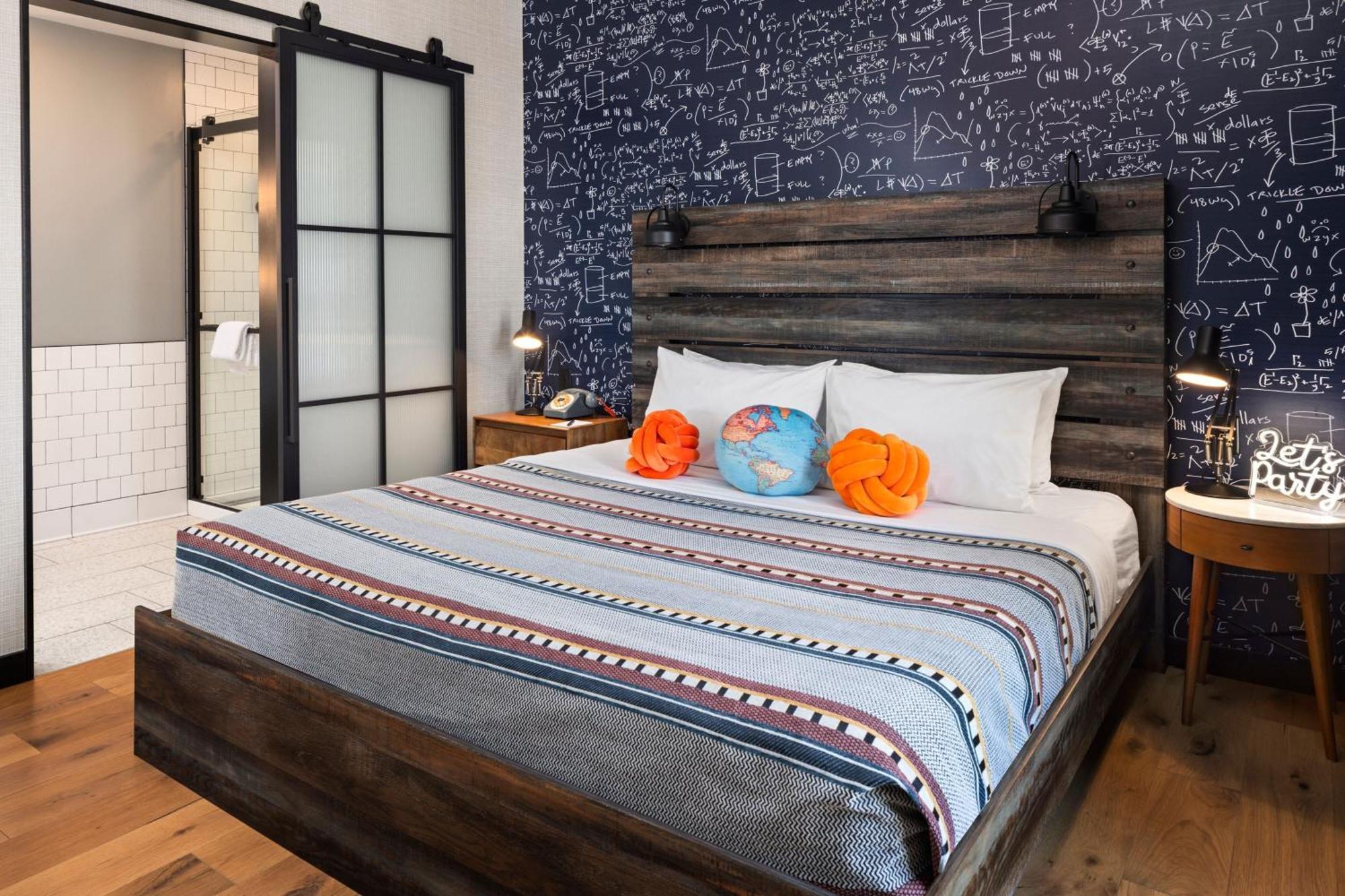 Moxy Downtown Madison
