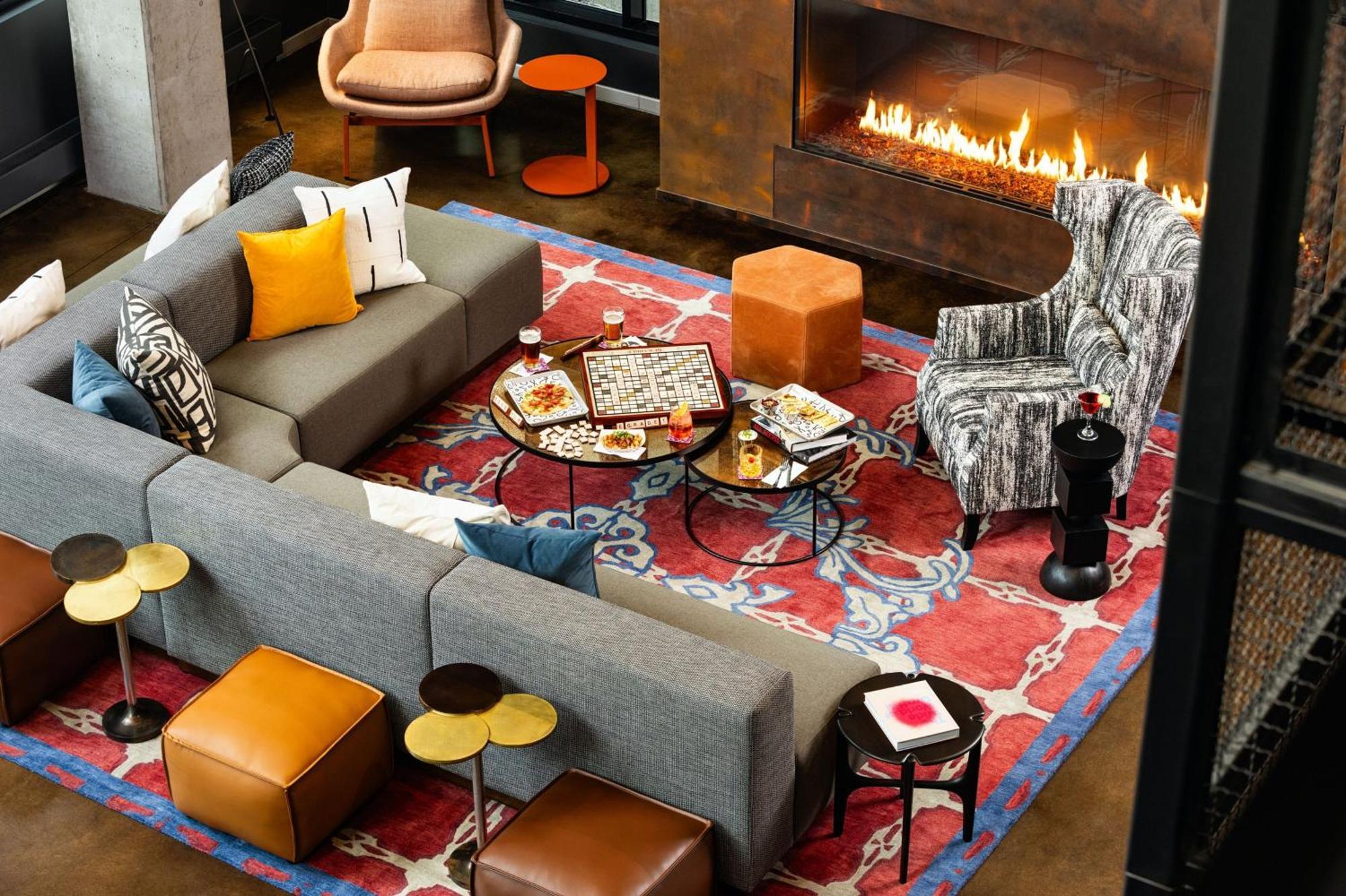 Hotel Moxy Downtown
