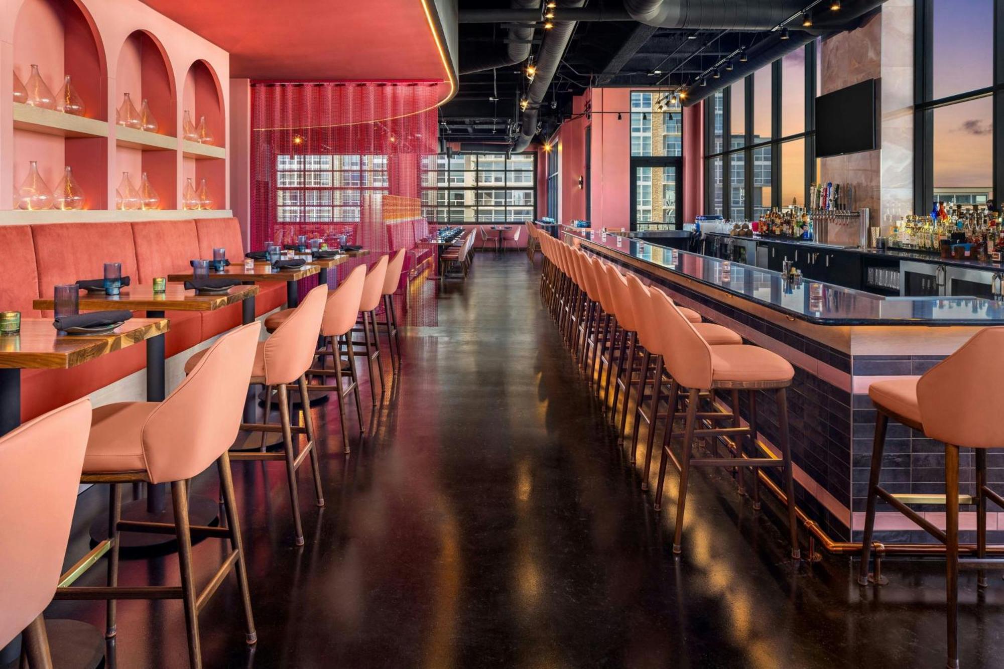 Moxy Downtown