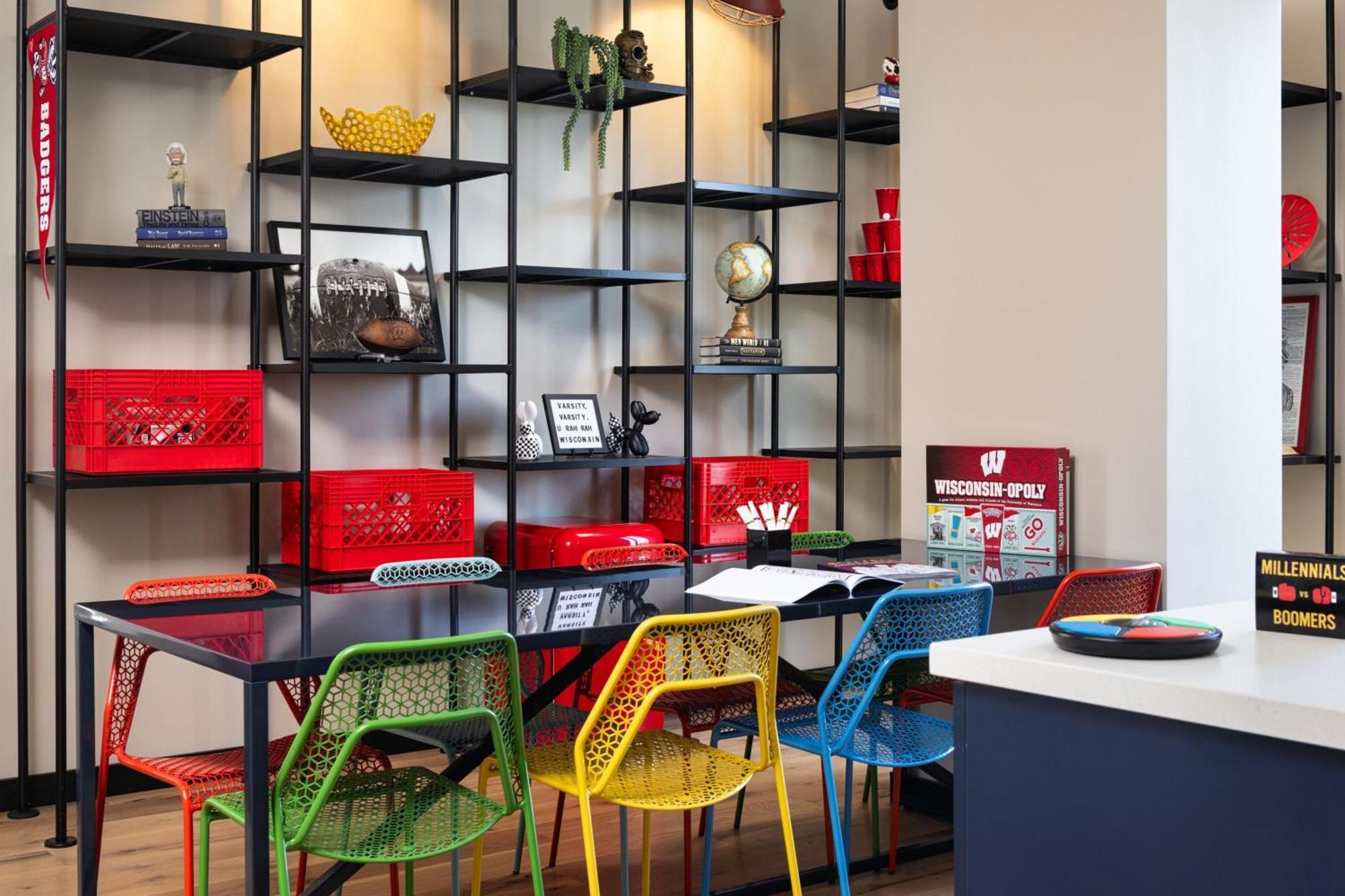 Moxy Downtown Hotel 3*