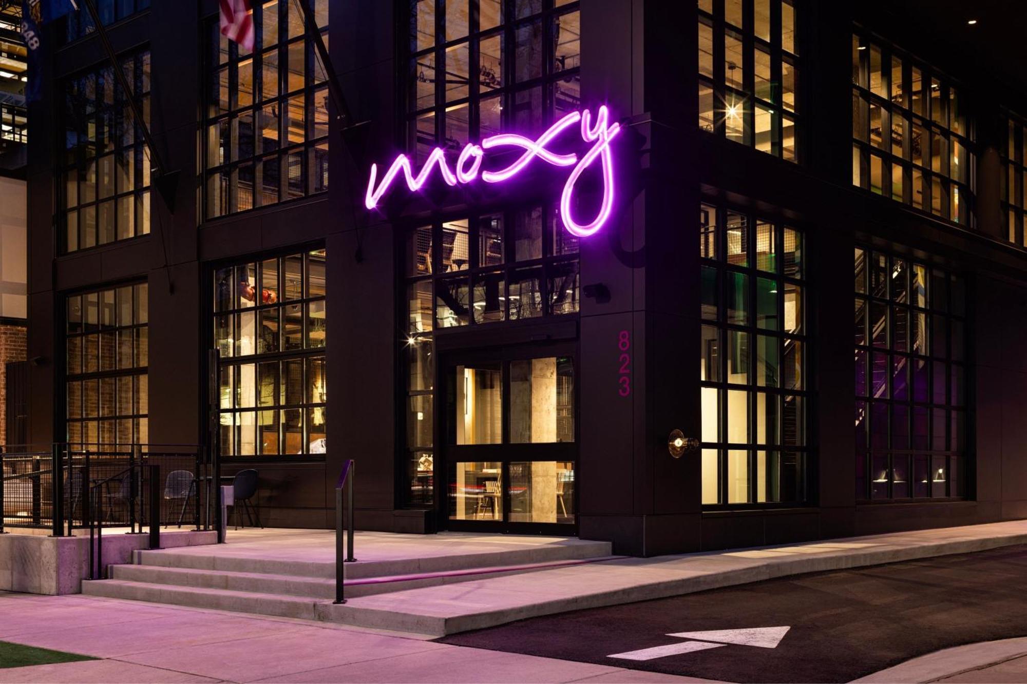 Moxy Downtown Hotel