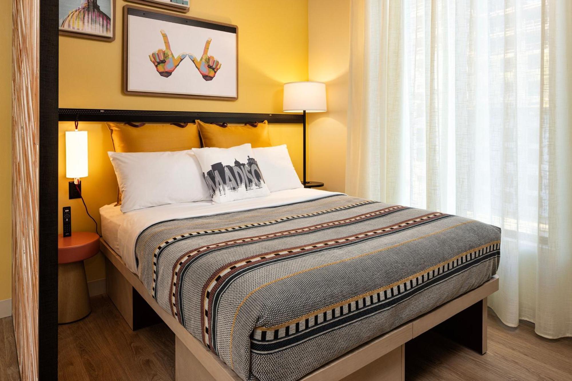 Hotel Moxy Downtown Madison